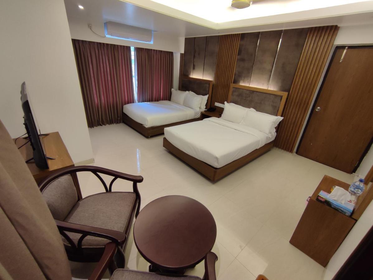 Hotel Holy Gate Sylhet Buitenkant foto