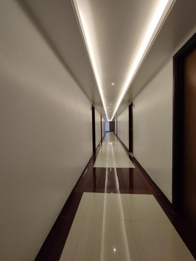 Hotel Holy Gate Sylhet Buitenkant foto
