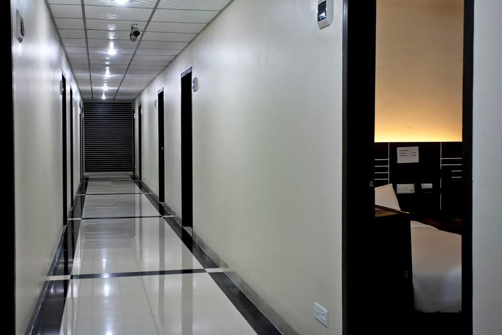 Hotel Holy Gate Sylhet Buitenkant foto
