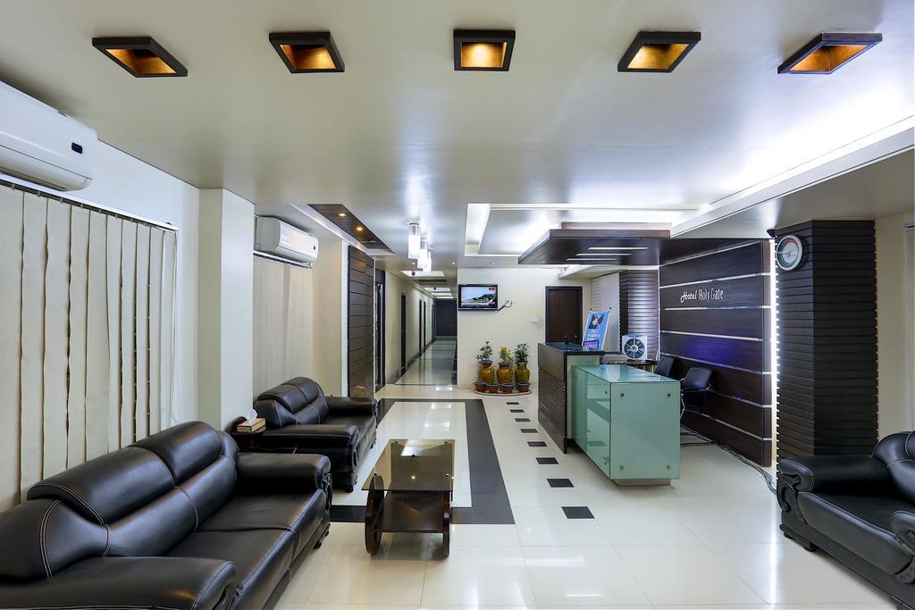 Hotel Holy Gate Sylhet Buitenkant foto